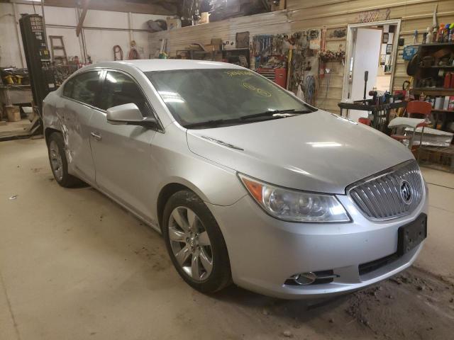 Buick Lacrosse c (2010)