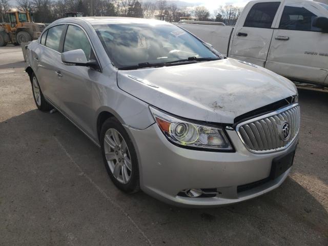 Buick Lacrosse c (2011)