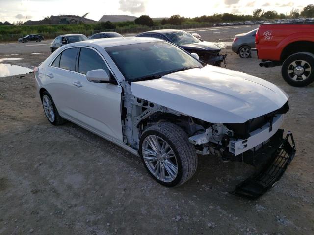 Cadillac Ct4 premiu (2020)