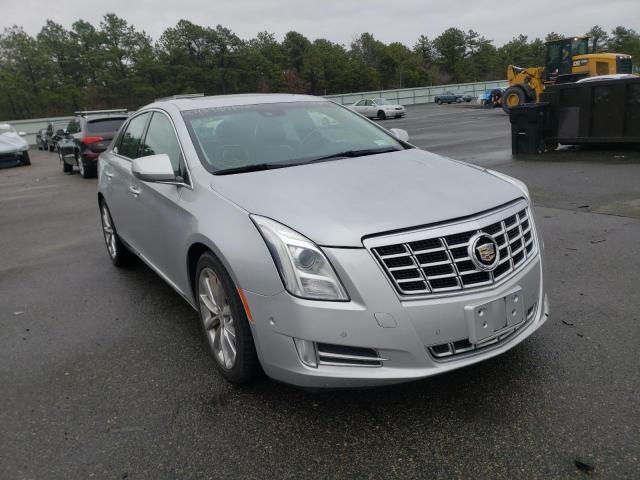 Cadillac Xts luxury (2014)