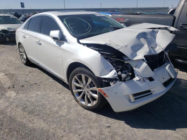 Cadillac Xts luxury (2016)