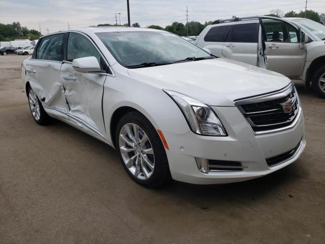 Cadillac Xts luxury (2016)