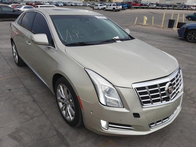 Cadillac Xts luxury (2014)