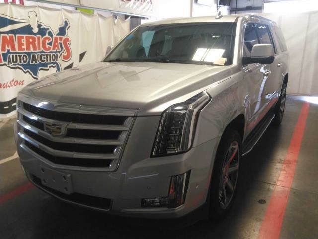 Cadillac Escalade esv (2017)