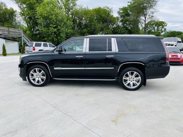 Cadillac Escalade esv (2018)