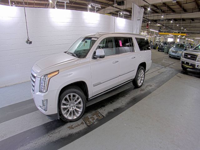 Cadillac Escalade esv (2019)