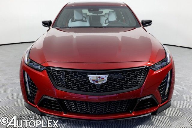 Cadillac Ct5-v (2022)