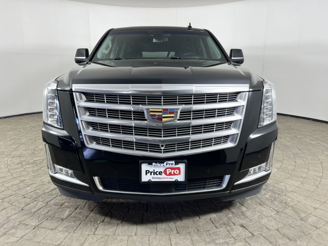 Cadillac Escalade esv (2017)