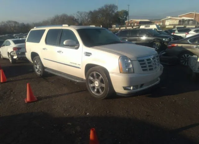 Cadillac Escalade esv (2013)