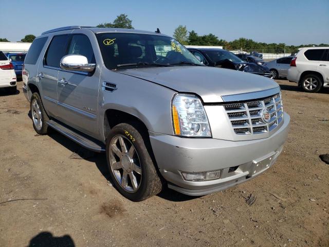 Cadillac Escalade l (2011)