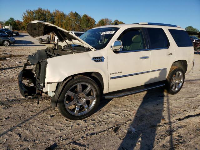 Cadillac Escalade l (2010)