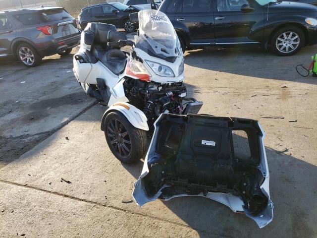 Can-am Spyder roa (2014)