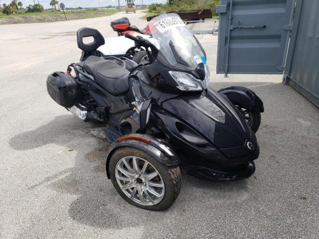 Can-am Spyder roa (2013)