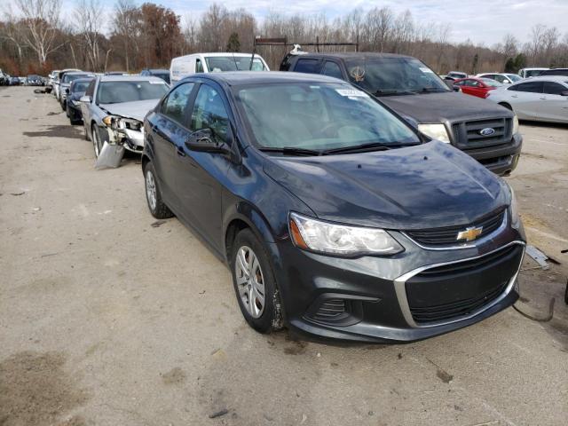 Chevrolet Sonic ls (2017)