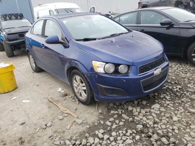 Chevrolet Sonic ls (2012)