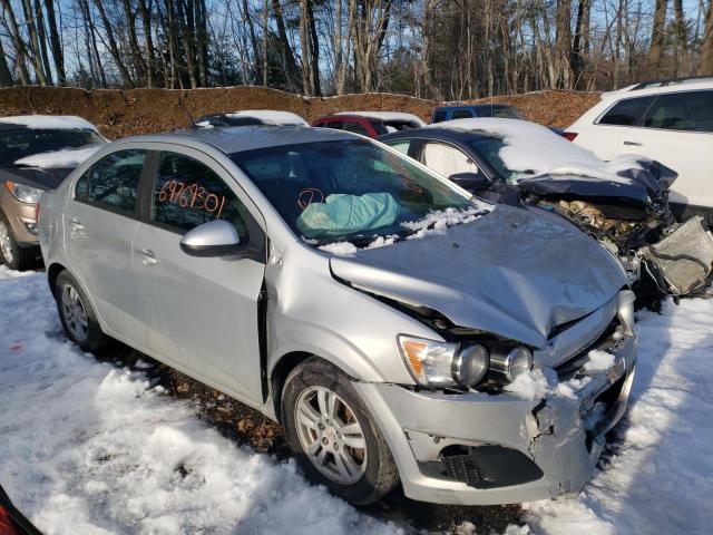 Chevrolet Sonic ls (2012)
