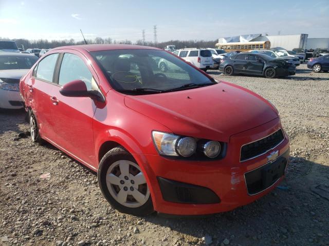 Chevrolet Sonic ls (2014)