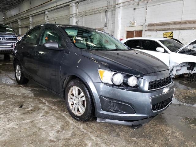 Chevrolet Sonic ls (2012)