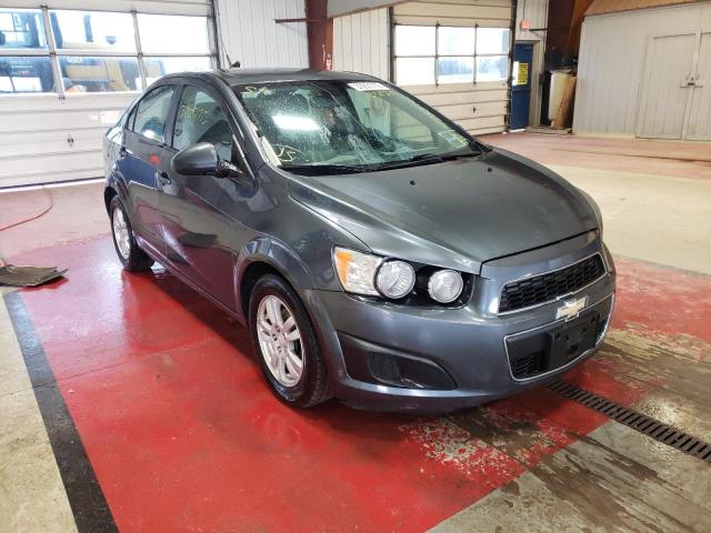 Chevrolet Sonic ls (2012)