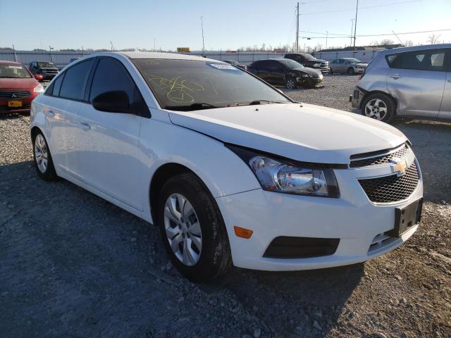 Chevrolet Cruze ls (2013)