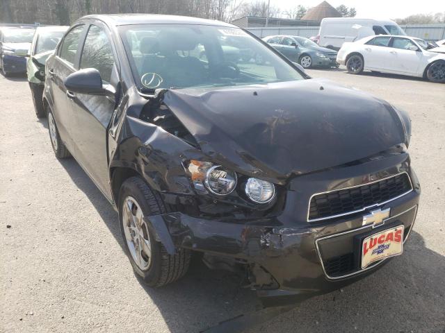 Chevrolet Sonic ls (2014)