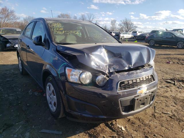 Chevrolet Sonic ls (2015)