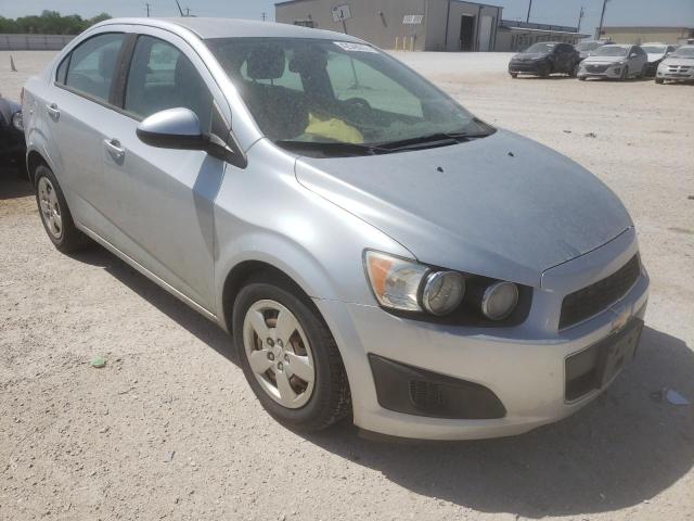 Chevrolet Sonic ls (2015)