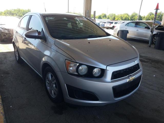Chevrolet Sonic ls (2012)