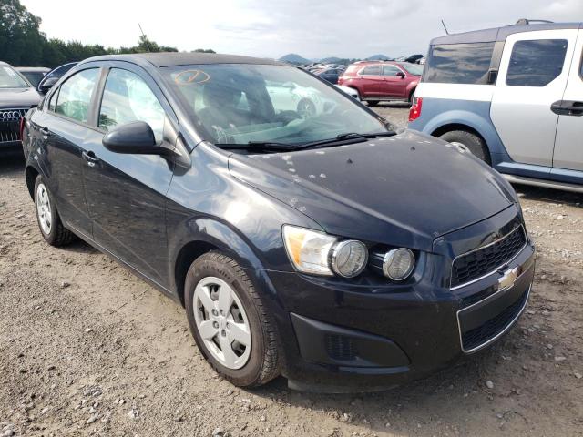 Chevrolet Sonic ls (2014)