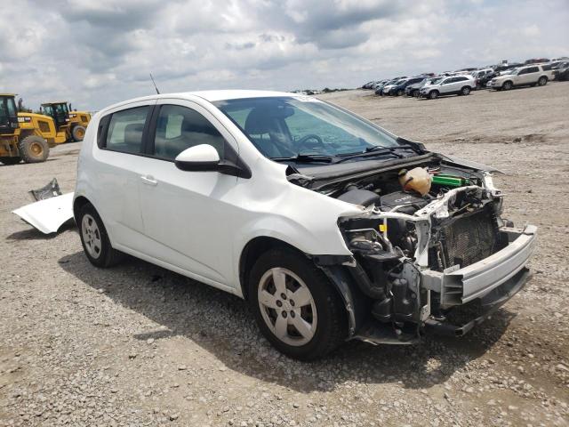 Chevrolet Sonic ls (2014)