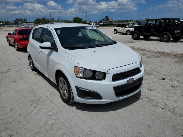 Chevrolet Sonic ls (2016)