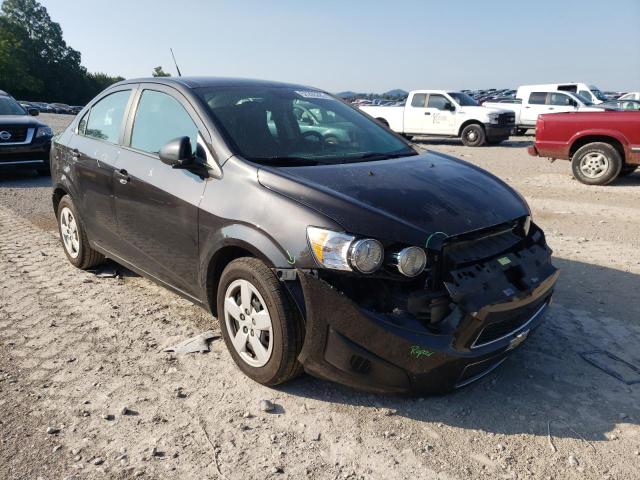 Chevrolet Sonic ls (2013)