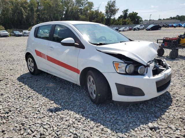 Chevrolet Sonic ls (2016)