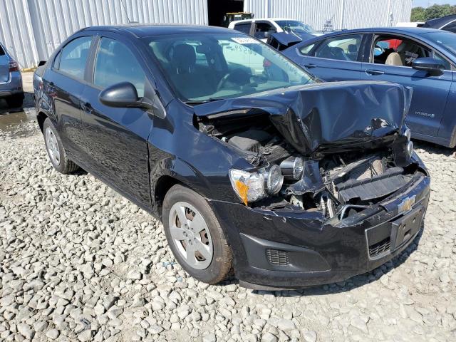 Chevrolet Sonic ls (2015)