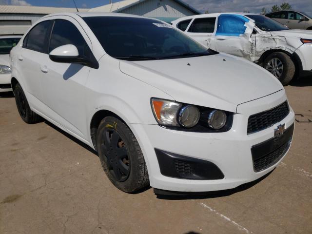 Chevrolet Sonic ls (2014)
