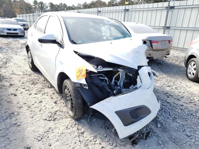Chevrolet Sonic ls (2015)