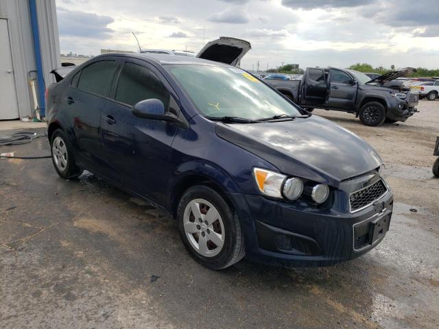 Chevrolet Sonic ls (2015)