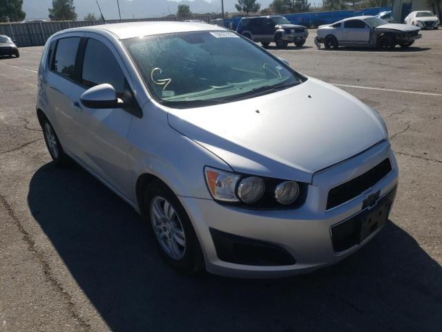 Chevrolet Sonic ls (2012)
