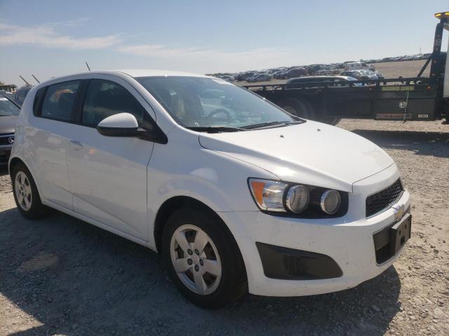 Chevrolet Sonic ls (2016)