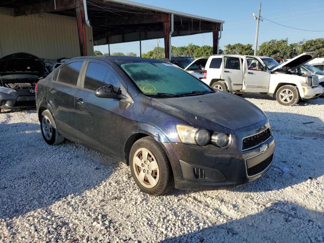 Chevrolet Sonic ls (2016)