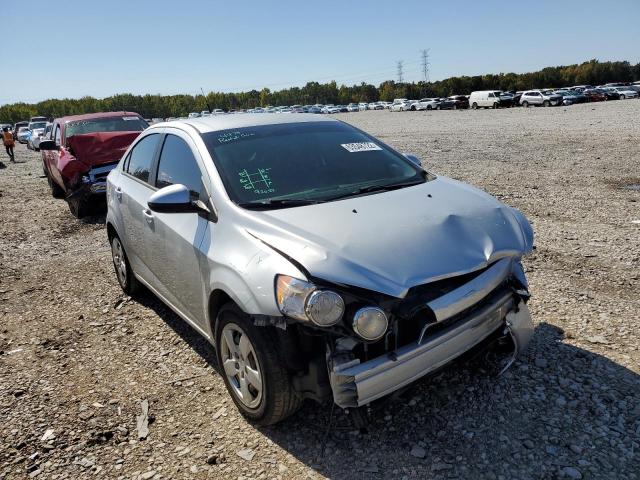 Chevrolet Sonic ls (2014)