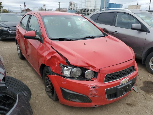 Chevrolet Sonic ls (2013)