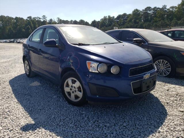 Chevrolet Sonic ls (2013)