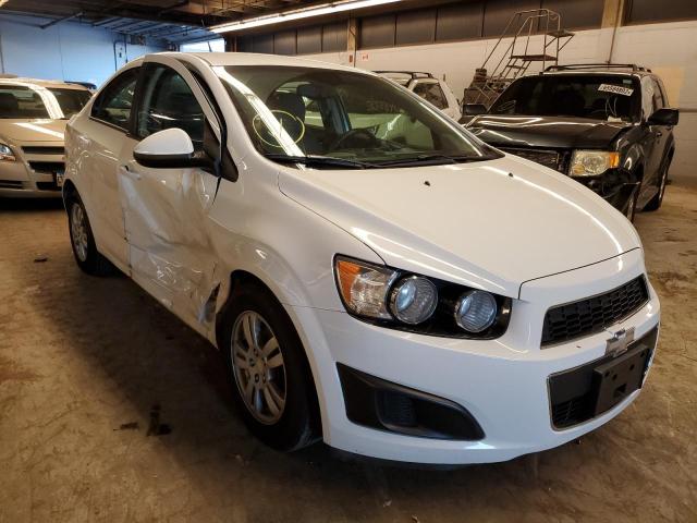 Chevrolet Sonic ls (2012)