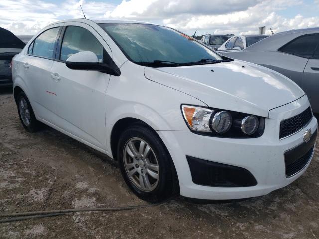Chevrolet Sonic ls (2012)