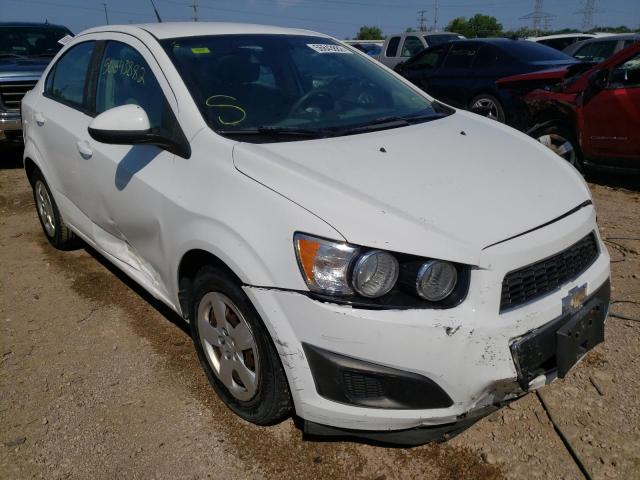 Chevrolet Sonic ls (2013)