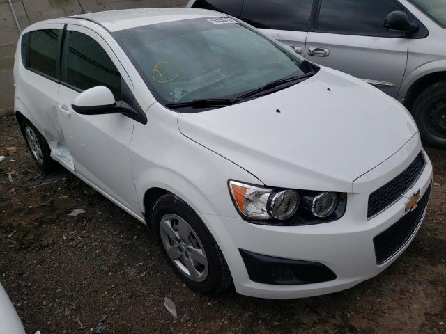 Chevrolet Sonic ls (2015)