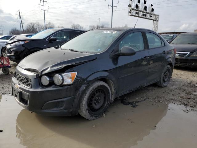 Chevrolet Sonic ls (2013)