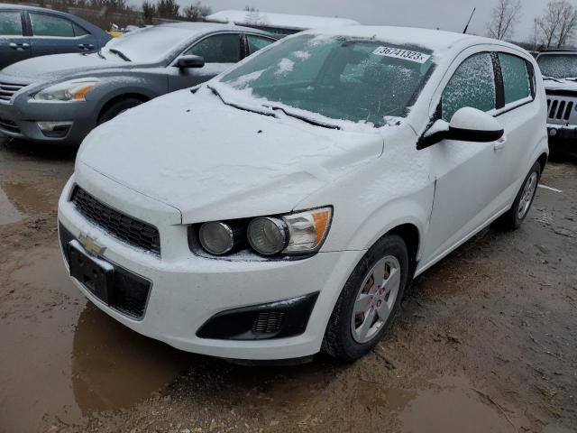 Chevrolet Sonic ls (2014)