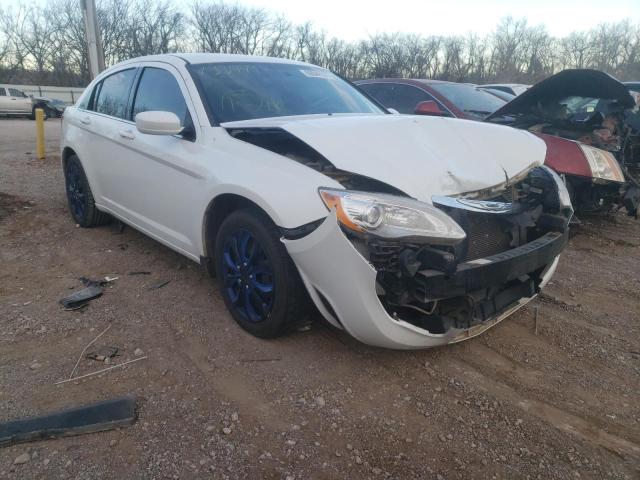 Chrysler 200 lx (2013)